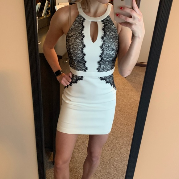 Guess Dresses & Skirts - Guess White and Black Lace Bodycon Dress